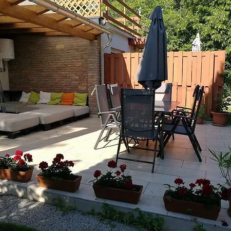 House For 6 Ppl At Balaton Siofok